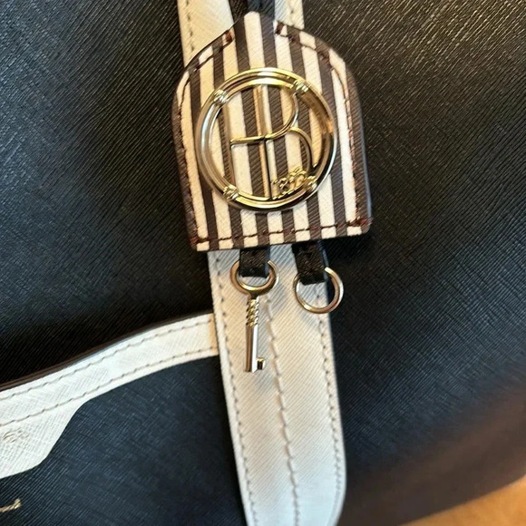 Henri Bendel West 57th Duffle Bag $1200 retail - Picture 7 of 12